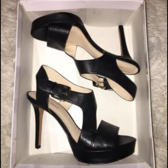 NWT Nine West Leather Heels - Picture 4 of 6